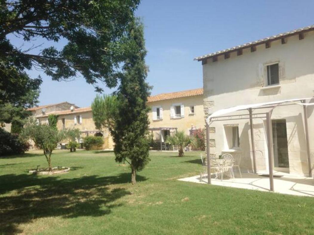 Les Templiers - Petit Bizerty 36 Pers Villa Saint-Gilles  Eksteriør billede